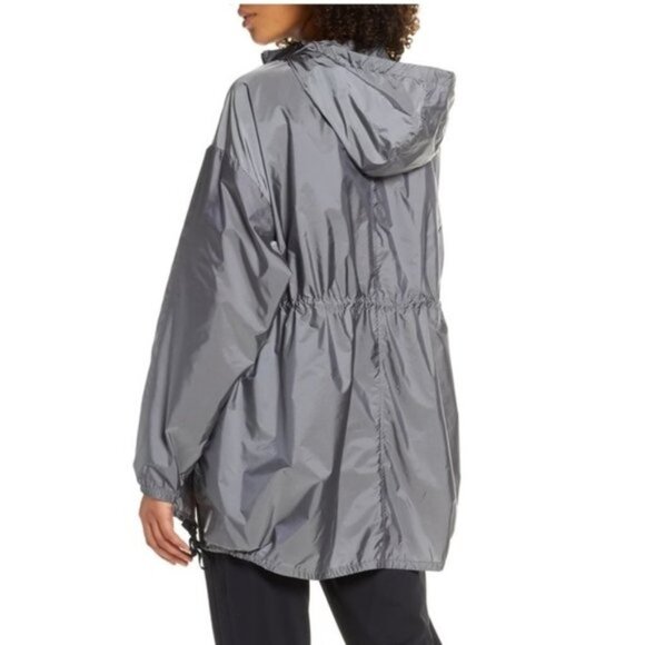 Zella Pack It Water Resistant Anorak - Picture 2 of 6